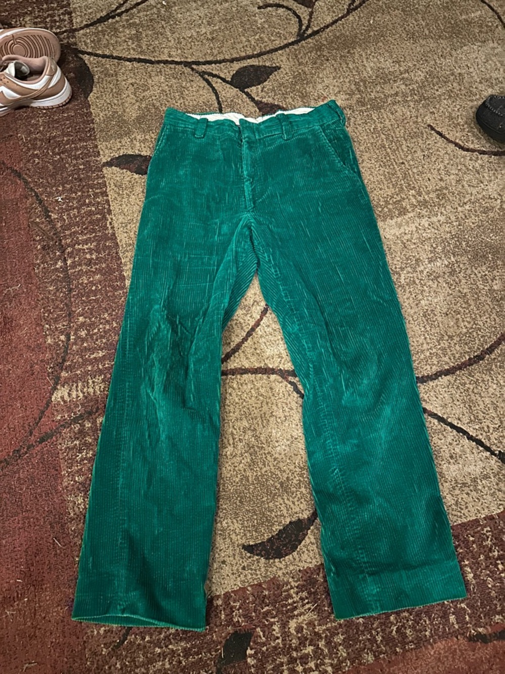 Men's Green Corduroy Pants - Classic Fit 30x32